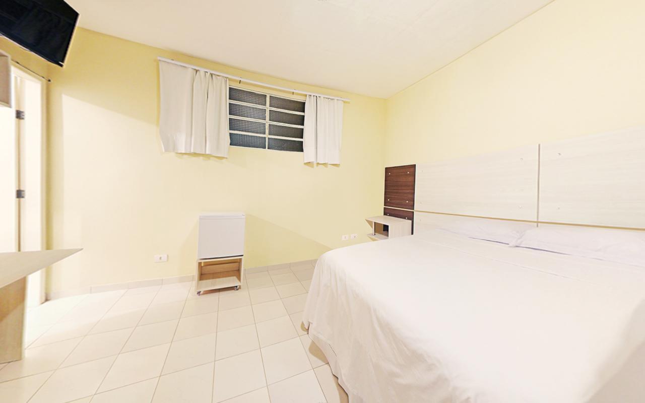 Hotel Curitiba Campo Comprido Bagian luar foto